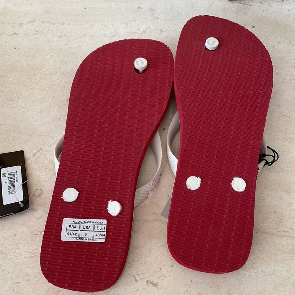 Havaianas Chiso Flip Flop Sandals - Picture 3 of 5